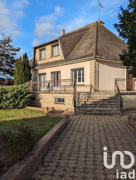 Vente maison 5 pièces 134 m² à Mont-Saint-Sulpice (89250), 153 000 €