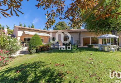 House with pool and terrace 1