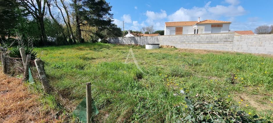 Vente terrain  500 m² à Saint-Hilaire-de-Riez (85270), 81 000 €