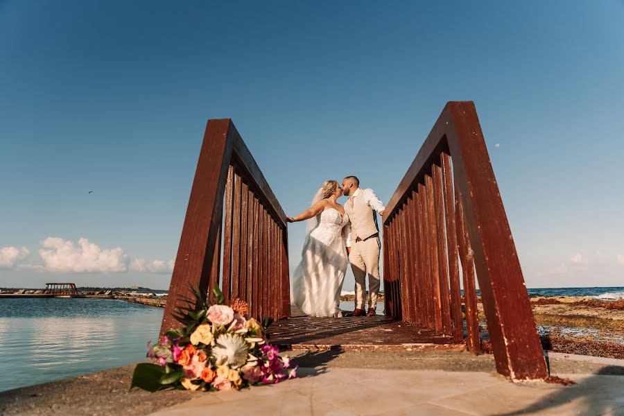 Fotógrafo de bodas Julie Roman (julieroman). Foto del 8 de mayo