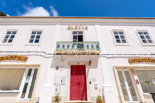 House 3