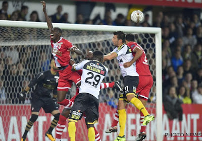 Antwerp ziet indrukwekkende uitreeks gestopt worden op het veld van Lokeren