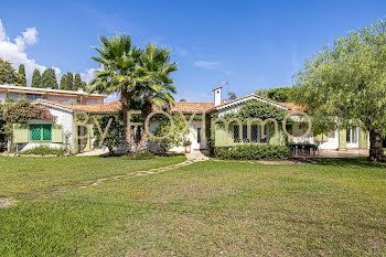 villa à Antibes (06)