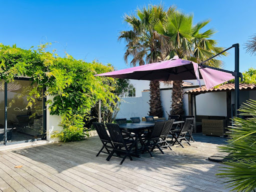 House with pool and terrace 1