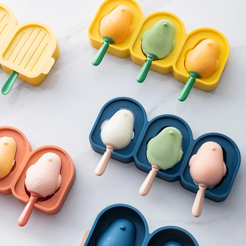 Moule à sucettes oiseaux pour enfants. Créez des glaces faites maison. Bac à glaçons et machine à glace pour des plaisirs glacés.