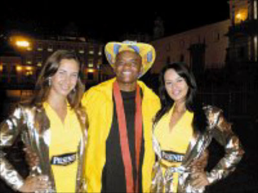 MAKING FRIENDS: Julian Remba, centre, in Ecuador during a workshop to learn more about SABMiller operations in South America. © Unknown.