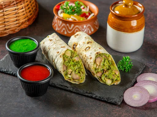 Chicken Pahadi Tikka Roll