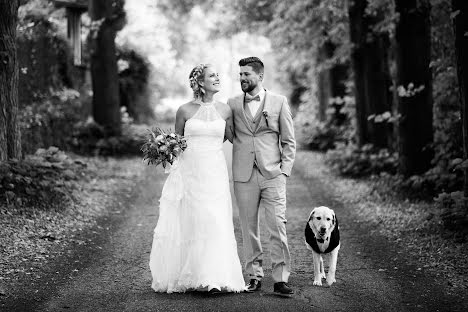 Photographe de mariage Verena Stolzenburg (pixxelballerina). Photo du 8 avril 2019