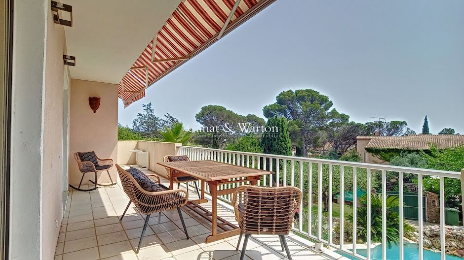 Vente villa 6 pièces 150 m² à Frejus (83600), 760 000 €