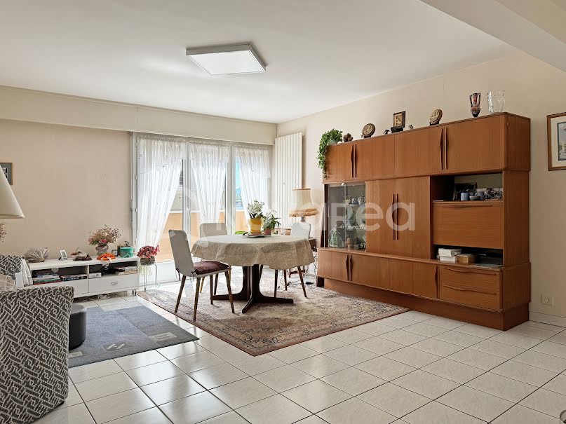 Vente appartement 5 pièces 115 m² à Pau (64000), 211 500 €