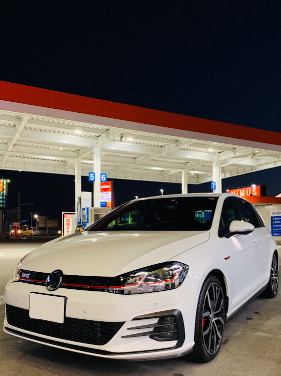 ゴルフGTIの洗車・GTI・GT-eye・GT愛に関するカスタム事例の投稿画像1枚目