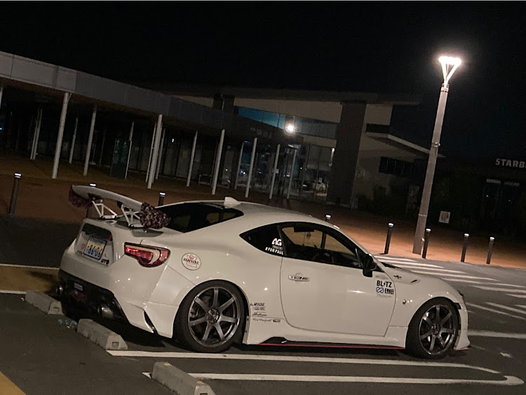 86の毎日楽しく元気にに関するカスタム事例の投稿画像2枚目