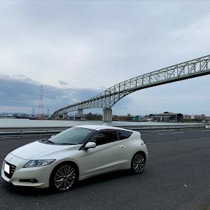 CR-Z ZF1