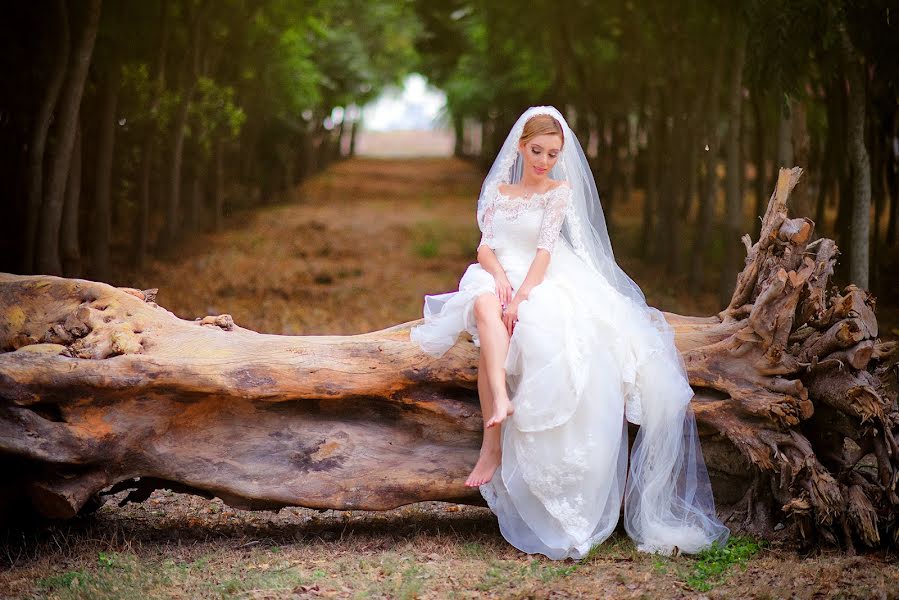 Fotografo di matrimoni Carlos Montaner (carlosdigital). Foto del 13 dicembre 2017