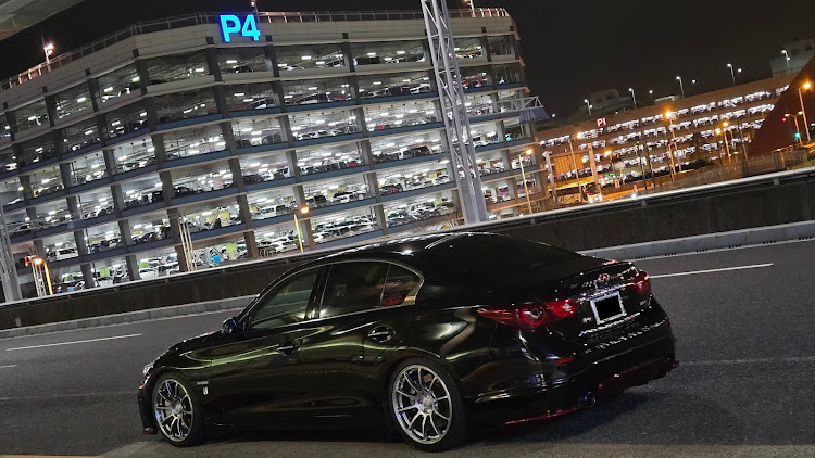 スカイラインのいつもイイネ&コメントありがとうございます🙇‍♂️・discover＿ct・羽田空港・夜王に関するカスタム事例の投稿画像2枚目