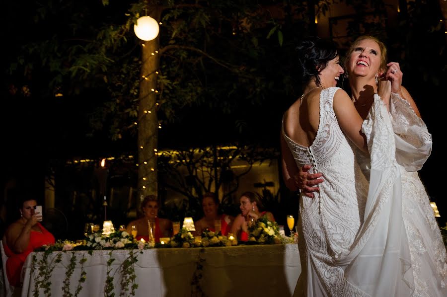 Fotógrafo de casamento Khoi Le (khoilephotograp). Foto de 5 de junho 2019