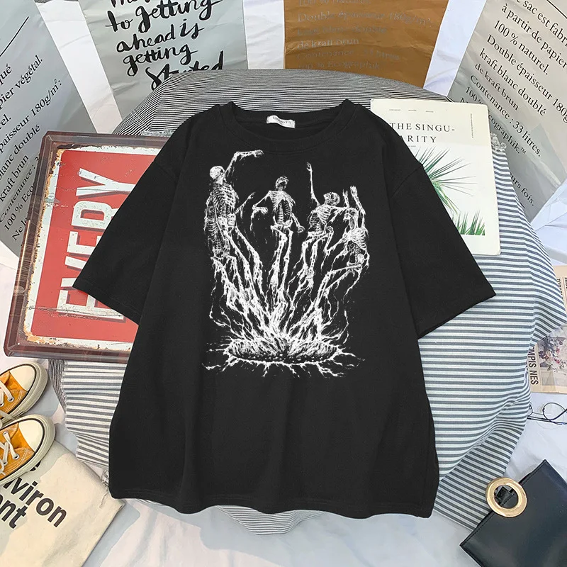 Camiseta Unissex de Hip Hop Europeu com Estampa Fashion, mesmo modelo para homens e mulheres, estilo urbano, confortável e moderna.