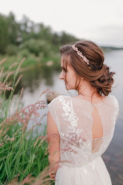 Fotógrafo de casamento Alena Babushkina (bamphoto). Foto de 7 de agosto 2018