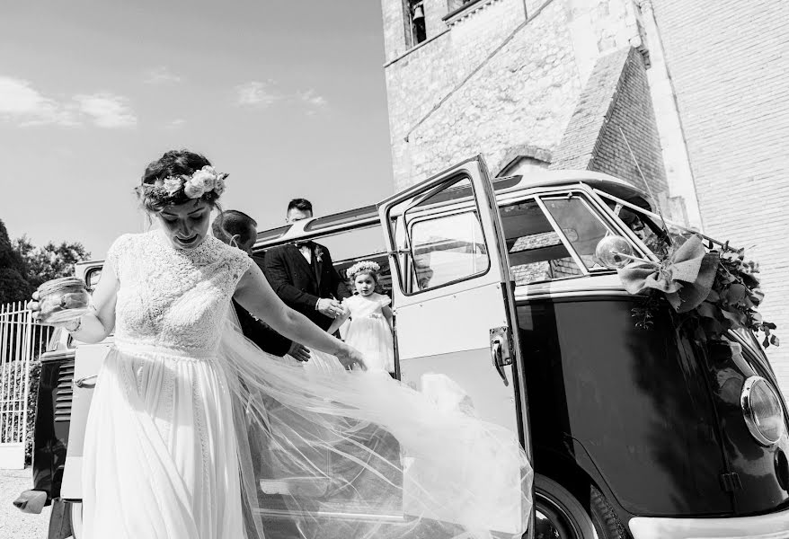 Fotografo di matrimoni Alessio Tagliavento (alessiotagliave). Foto del 1 febbraio 2020