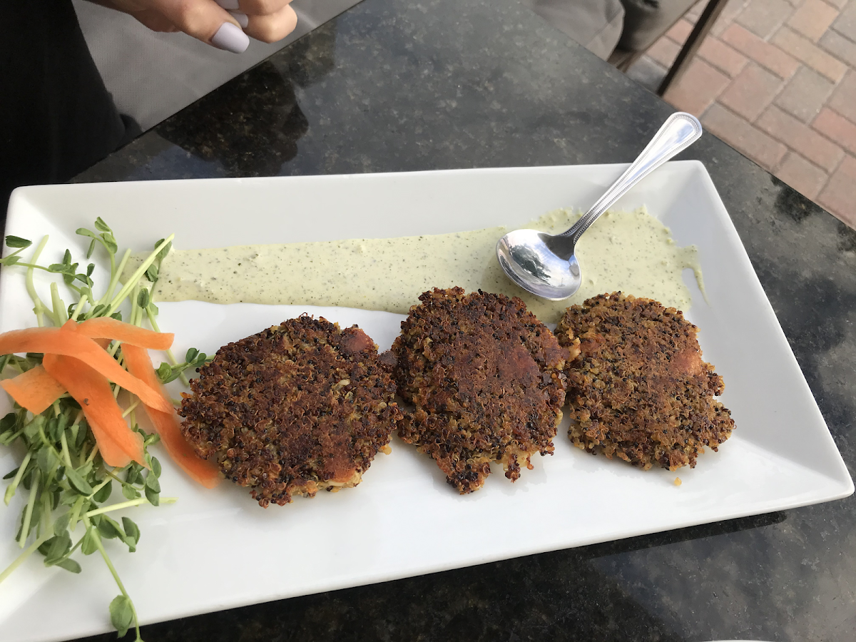 Quinoa cakes! Yum!