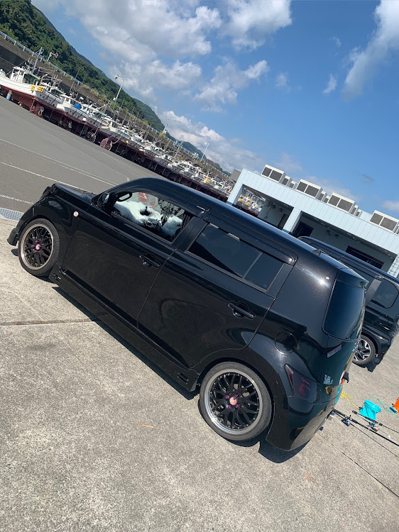 bBのドライブ・愛車・10月も宜しくお願いします・釣りに関するカスタム事例の投稿画像2枚目