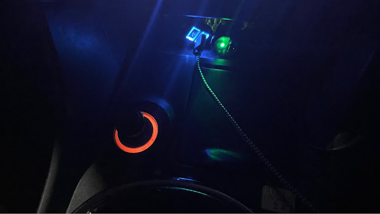 アルテッツァのメーター LED・エアコンパネルLEDに関するカスタム事例の投稿画像4枚目