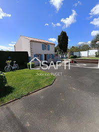 maison à Chantonnay (85)