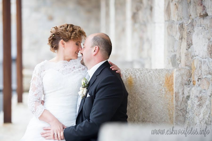 Svatební fotograf András Fekete (andrasfekete). Fotografie z 3.března 2019
