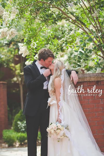 Wedding photographer Faith Riley (faithriley). Photo of 9 September 2019