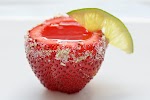 Strawberry Margarita Jello Shots was pinched from <a href="http://www.buzzfeed.com/emofly/how-to-make-strawberry-margarita-jello-shots" target="_blank">www.buzzfeed.com.</a>