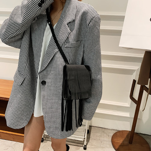 Title 5, Autumn and Winter Fashion One-shoulder Small Sq...