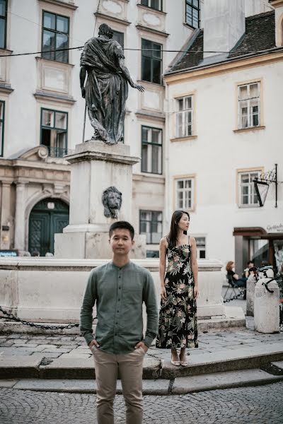 Fotógrafo de casamento Adrienn Viszmeg (adriennviszmeg). Foto de 5 de setembro 2019