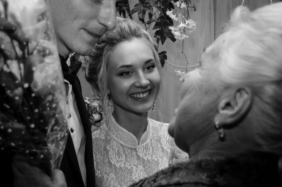 Wedding photographer Mikhail Felonyuk (doren). Photo of 11 November 2016