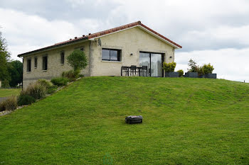 villa à Saint-Martin-de-Fressengeas (24)