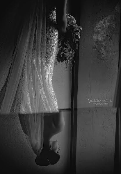 Wedding photographer Victoria Machin (victoriasportra). Photo of 3 June 2019