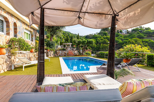 Maison avec piscine 4