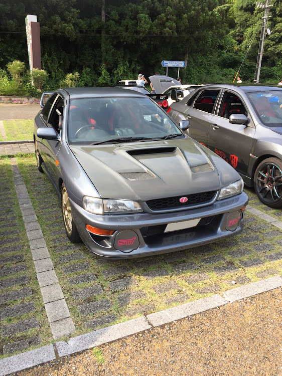 インプレッサ ハッチバックのドライブ・秋吉台オフ会に関するカスタム事例の投稿画像4枚目