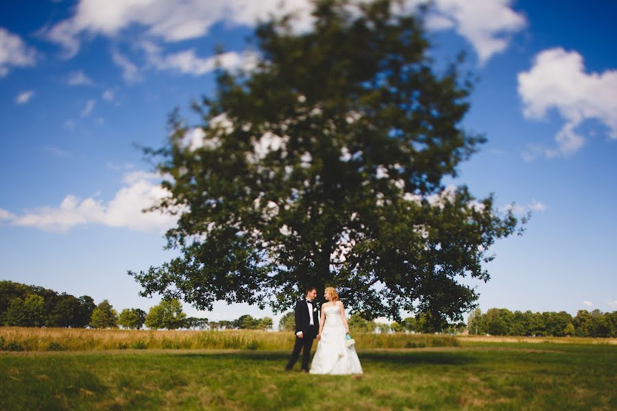 Wedding photographer Andrey Vasiliskov (dron285). Photo of 1 October 2014