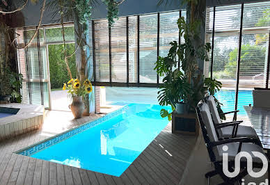 Maison avec piscine 4