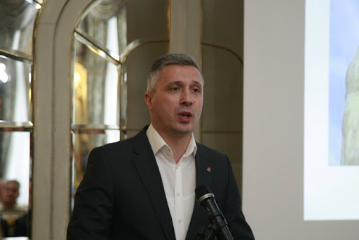 Obradović (Dveri): Ulaganje u zdravstvo mora biti prioritet