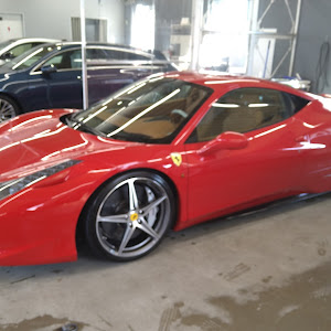 458イタリア F142