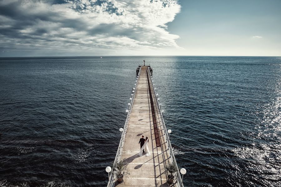 Fotografo di matrimoni Denis Vyalov (vyalovdenis). Foto del 7 settembre 2020