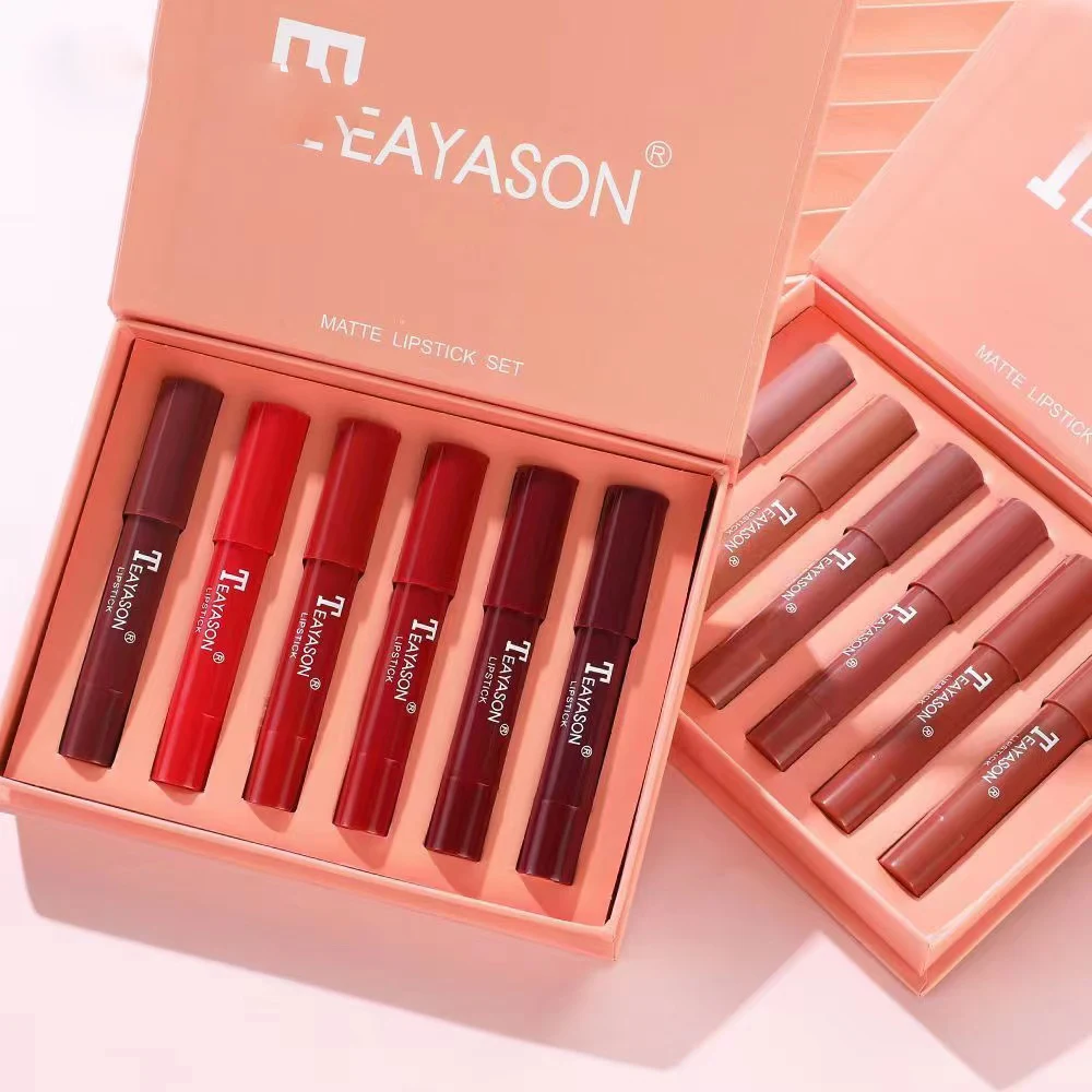 Title 4, Vrouwen Multi-Color Matte Lipstick Set 6-Pack. ...