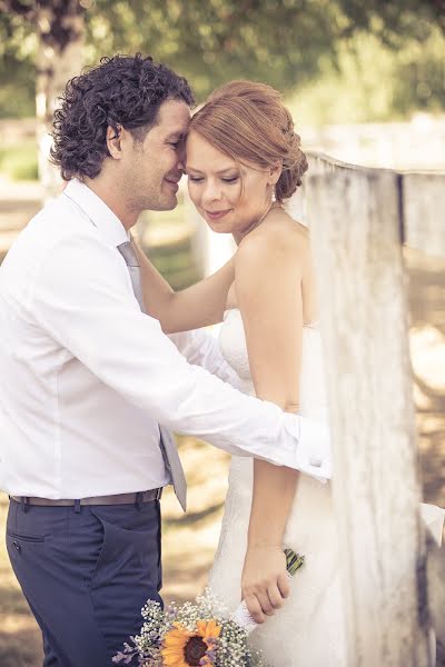 Fotografo di matrimoni Zoltán Bakos (bzeskuvofotos). Foto del 20 febbraio 2018