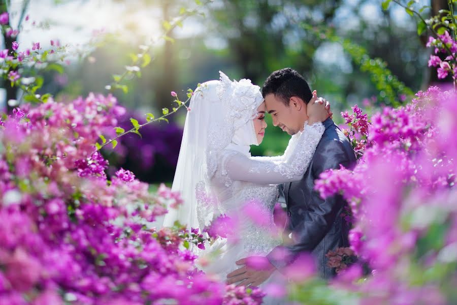 Fotógrafo de casamento อรรถกร รักษ์กุล (palmnatwedding). Foto de 7 de setembro 2020