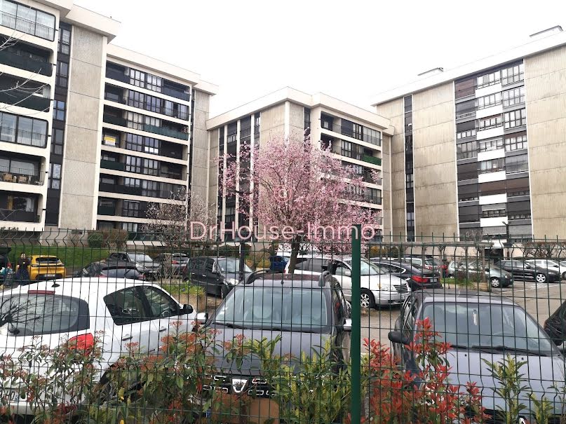 Vente appartement 4 pièces 76.84 m² à Les Mureaux (78130), 143 000 €