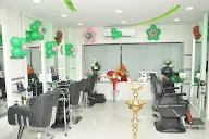 Green Trends Unisex Hair & Style Salon photo 1