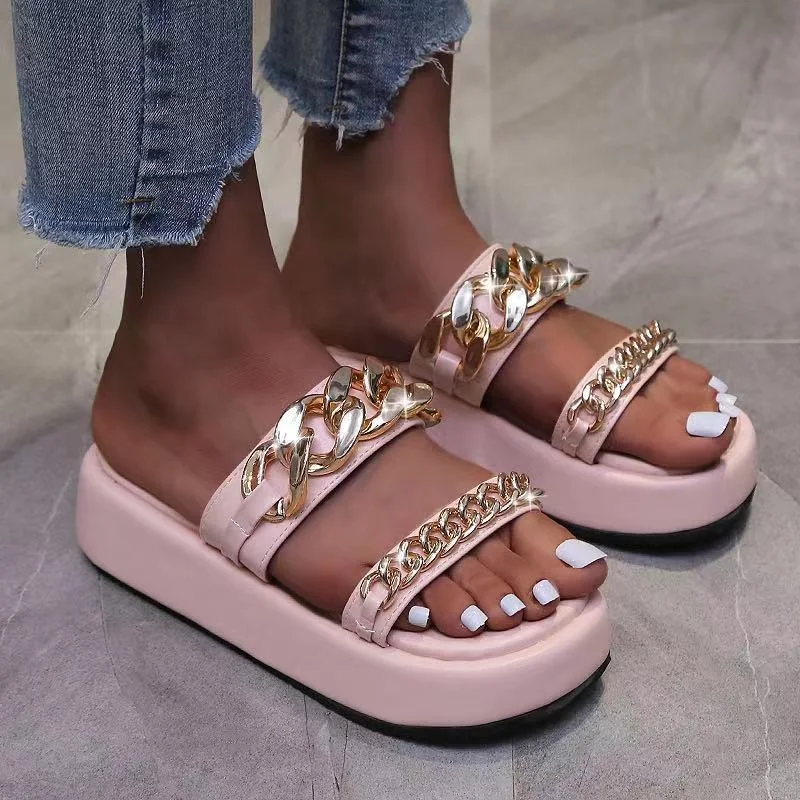 Title 2, Plateau sandalen en slippers met dubbele kettin...
