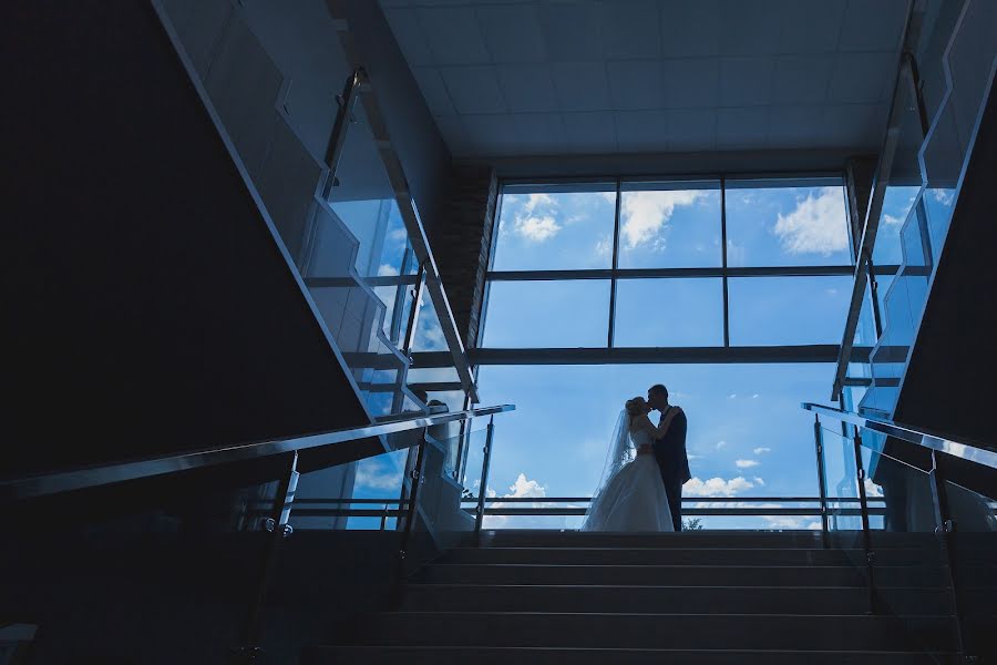 Fotógrafo de bodas Aleksandr Tilinin (alextilinin). Foto del 2 de octubre 2017