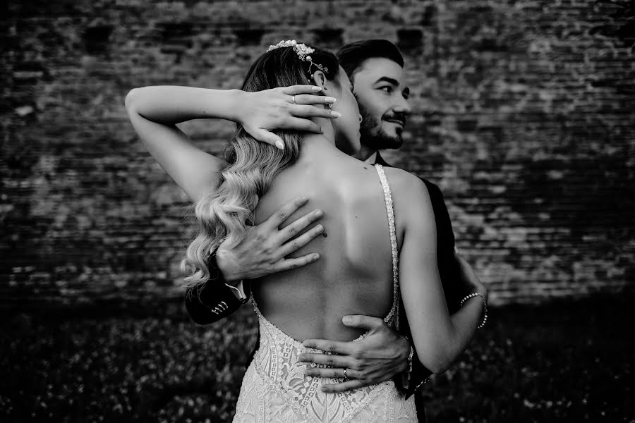 Photographe de mariage Mihai Ruja (mrvisuals). Photo du 8 décembre 2019